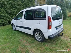 Biały Używany 2013 Citroën Berlingo Minivan | 9000 zł (Super Cena)