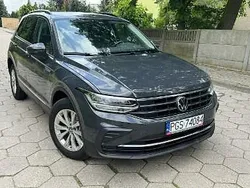 Szary Używany 2023 VW Tiguan Life SUV | 129 999 zł