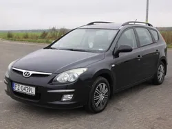 Czarny Używany 2010 Hyundai i30 Classic Kombi | 12 900 zł (Dobra cena)
