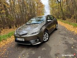 Brązowy Używany 2016 Toyota Corolla Sedan/Limuzyna | 49 990 zł (Uczciwa cena)