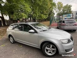 Srebrny Używany 2015 Skoda Octavia Kombi | 35 000 zł (Dobra cena)