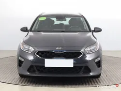 Szary Używany 2021 Kia Ceed Kombi | 57 999 zł (Uczciwa cena)