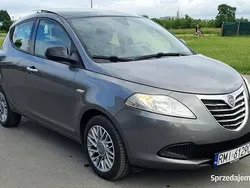 Srebrny Używany 2012 Fiat Panda Hatchback | 17 900 zł (Uczciwa cena)