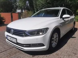 Biały Używany 2014 VW Passat Kombi | 44 900 zł (Drogi)