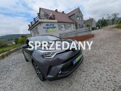 Szary (metalik) Używany 2019 Toyota C-HR SUV | 79 900 zł