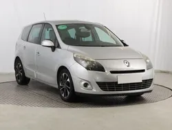 Srebrny Używany 2010 Renault Grand Scénic III Minivan | 23 999 zł (Uczciwa cena)