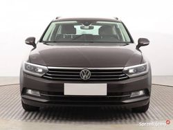 Brązowy Używany 2015 VW Passat Kombi | 46 999 zł (Uczciwa cena)