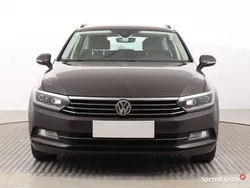Brązowy Używany 2015 VW Passat Kombi | 48 999 zł (Uczciwa cena)