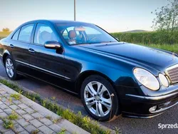Grafitowy Używany 2003 Mercedes E320 Sedan/Limuzyna | 21 555 zł (Uczciwa cena)