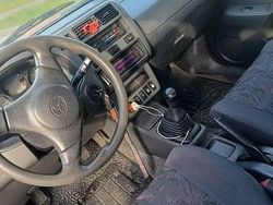 Czerwony Używany 1998 Toyota RAV4 SUV | 12 000 zł