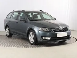 Szary Używany 2015 Skoda Octavia Hatchback | 45 999 zł (Super Cena)