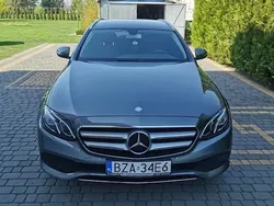 Używany 2016 Mercedes E220 | 78 000 zł (Super Cena)