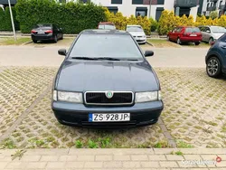Zielony Używany 2000 Skoda Octavia Hatchback | 5999 zł (Uczciwa cena)