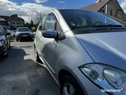 Srebrny (metalik) Używany 2008 Mercedes A160 Avantgarde Hatchback | 11 500 zł