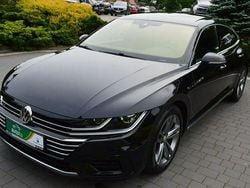 Czarny (metalik) Używany 2020 VW Arteon R-line Sedan/Limuzyna | 95 900 zł (Uczciwa cena)