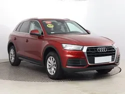 Czerwony Używany 2018 Audi Q5 SUV | 111 499 zł (Dość drogi)