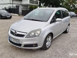 Srebrny Używany 2007 Opel Zafira Minivan | 8500 zł (Uczciwa cena)