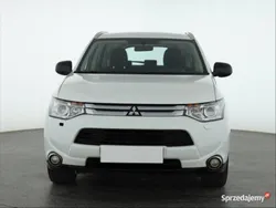 Biały Używany 2014 Mitsubishi Outlander SUV | 46 999 zł (Dobra cena)