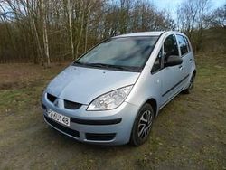 Niebieski Używany 2004 Mitsubishi Colt Hatchback | 8000 zł (Uczciwa cena)