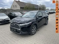 Czarny (metalik) Używany 2024 Toyota Corolla Cross SUV | 89 900 zł