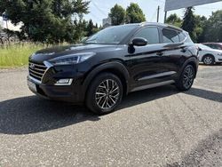 Czarny Używany 2018 Hyundai Tucson SUV | 75 900 zł (Uczciwa cena)