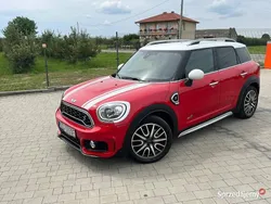 Czerwony Używany 2017 Mini Cooper S Countryman SUV | 95 000 zł