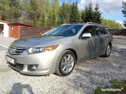 Beżowy Używany 2009 Honda Accord Kombi | 21 500 zł (Uczciwa cena)