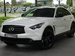 Biały (metalik, perła) Używany 2015 Infiniti QX70 SUV | 86 888 zł