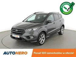 Szary Używany 2017 Ford Kuga SUV | 64 000 zł (Uczciwa cena)
