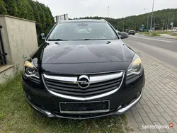 Szary (metalik) Używany 2016 Opel Insignia Kombi | 31 500 zł (Dobra cena)
