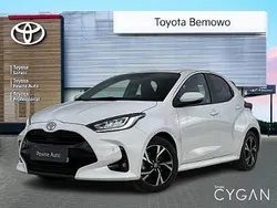 Biały Używany 2024 Toyota Yaris Hybrid Style Hatchback | 88 900 zł (Dobra cena)