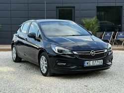 Niebieski Używany 2018 Opel Astra Enjoy Hatchback | 49 900 zł (Dość drogi)