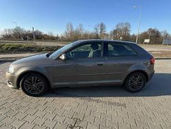 Brązowy Używany 2010 Audi A3 Ambition Hatchback | 19 900 zł (Uczciwa cena)