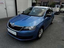 Niebieski Używany 2013 Skoda Rapid Sedan/Limuzyna | 27 500 zł (Drogi)