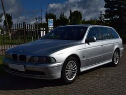 Srebrny Używany 2002 BMW 530 Kombi | 14 800 zł