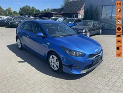 Niebieski (metalik) Używany 2022 Kia Ceed 2 Hatchback | 44 900 zł