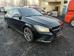 Czarny Używany 2016 Mercedes CLA250 Sedan/Limuzyna | 37 500 zł