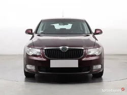 Bordowy Używany 2009 Skoda Superb Sedan/Limuzyna | 11 999 zł