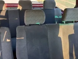 Czerwony Używany 1994 VW Caravelle Minivan | 9250 zł