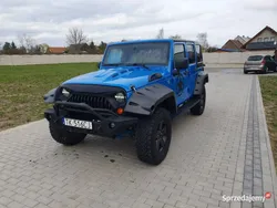 Niebieski Używany 2011 Jeep Wrangler Sahara SUV | 89 000 zł