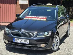 Czarny Używany 2017 Skoda Octavia Kombi | 53 900 zł (Uczciwa cena)