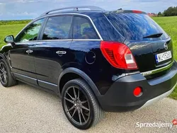 Czarny Używany 2011 Opel Antara Cosmo SUV | 31 000 zł (Uczciwa cena)