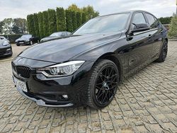 Czarny (metalik) Używany 2016 BMW 318 Sedan/Limuzyna | 49 700 zł (Dobra cena)