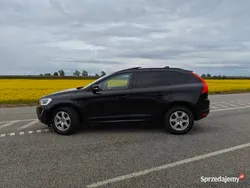 Czarny Używany 2014 Volvo XC60 SUV | 51 000 zł (Dość drogi)