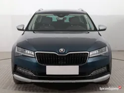 Niebieski Używany 2020 Skoda Superb Kombi | 99 999 zł (Drogi)