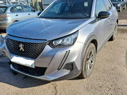 Szary Używany 2023 Peugeot e-2008 SUV | 48 999 zł