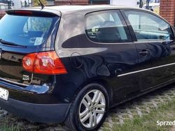 Czarny Używany 2009 VW Golf VI Hatchback | 19 000 zł (Uczciwa cena)