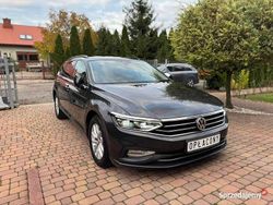 Szary Używany 2020 VW Passat Kombi | 71 900 zł
