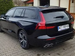 Używany 2020 Volvo V60 R-Design Kombi | 106 000 zł (Dość drogi)
