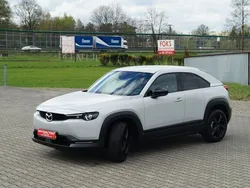 Biały (metalik) Używany 2020 Mazda MX30 SUV | 65 900 zł